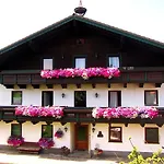 Schusterbauer Feriegård *