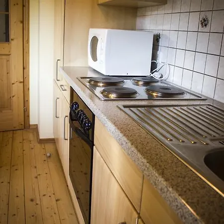 Schusterbauer Farm stay *