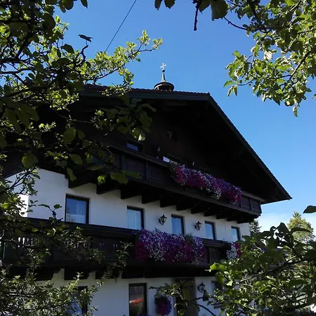 Farm stay Schusterbauer Koppl