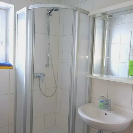 Schusterbauer Farm stay *