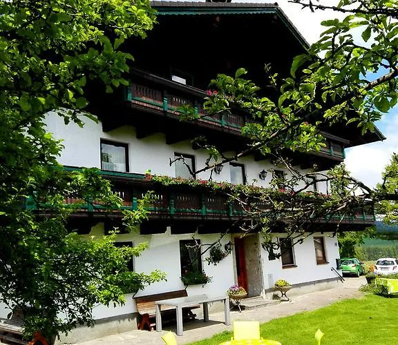 Schusterbauer Bauernhof *